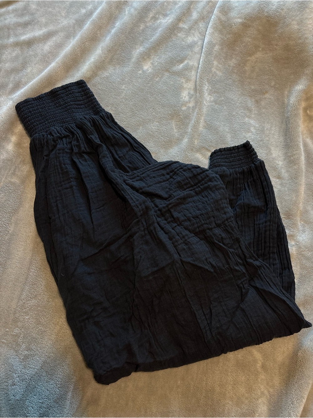 Free People “Walk On Fire” 100% Cotton Gauze Harem Pants Black size XS